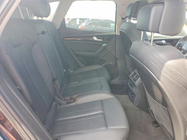 2019 AUDI Q5 quattro Premium Plus