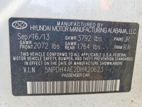 2013 HYUNDAI ELANTRA