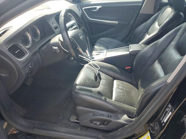 2012 VOLVO S60