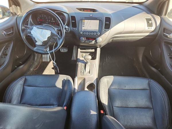 2015 KIA FORTE KOUP TOP (High) — CKPT