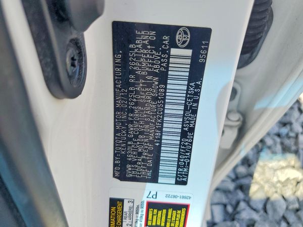 2012 TOYOTA CAMRY