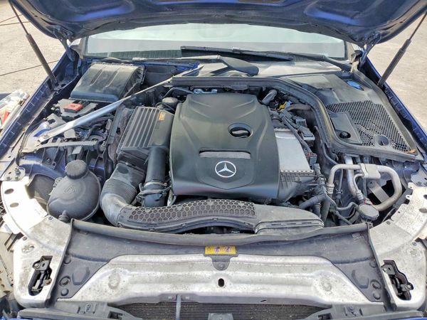 2017 MERCEDES-BENZ C-CLASS C300-4M — Engine bay