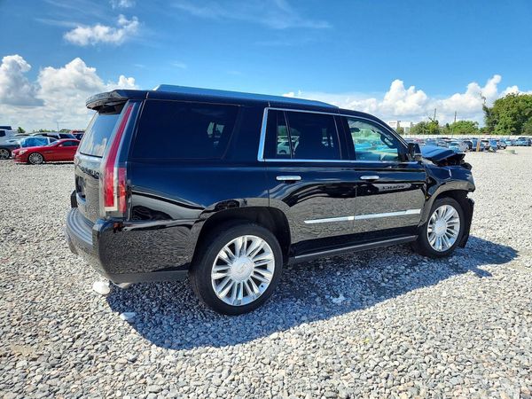 2020 CADILLAC ESCALADE