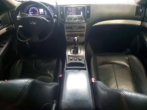 2012 INFINITI G37