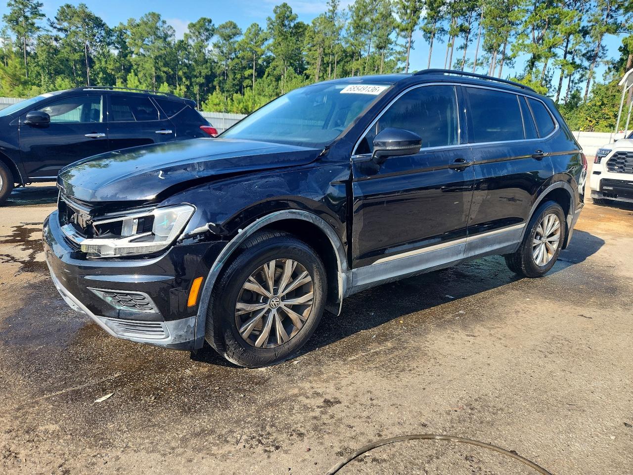 2018 VOLKSWAGEN TIGUAN SE, SEL — Front 3/4