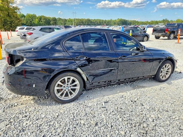 2016 BMW 320