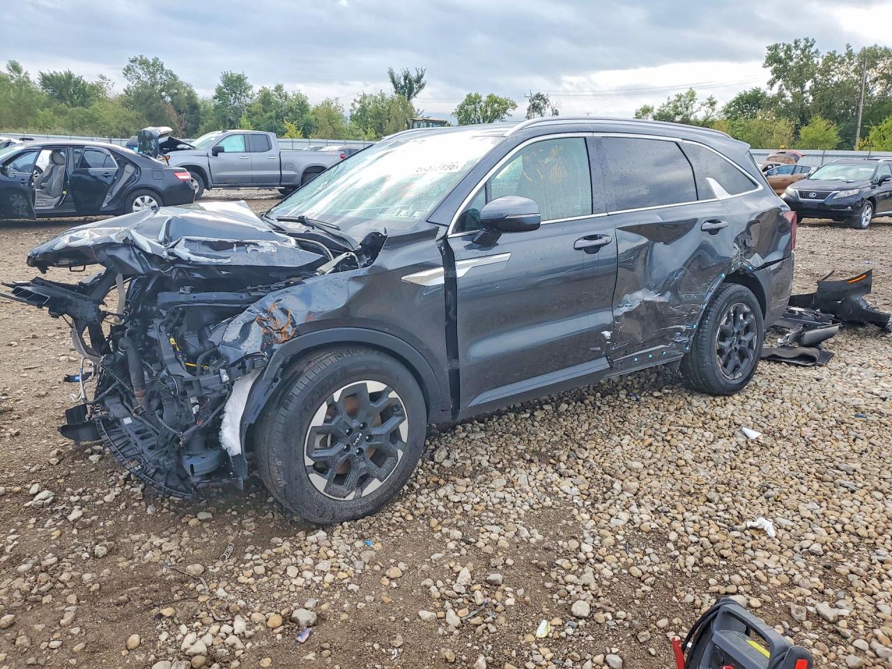 2024 KIA SORENTO S