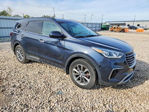 2019 HYUNDAI SANTA FE SE Base — Passenger 3/4