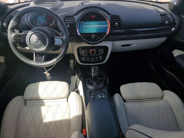 2022 MINI COOPER