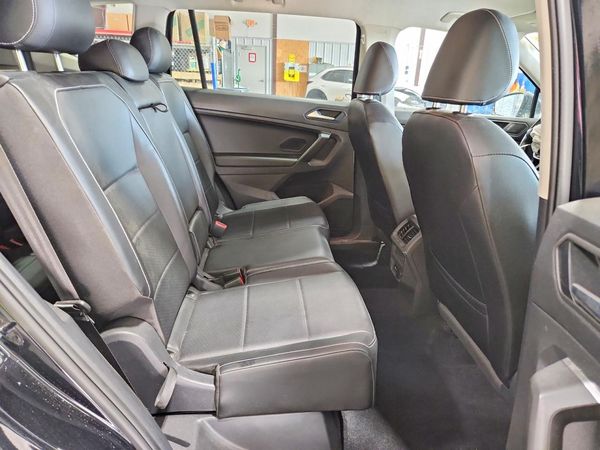 2021 VOLKSWAGEN TIGUAN SE, SE R-Line Black, SEL