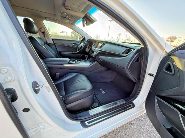 2015 KIA K900