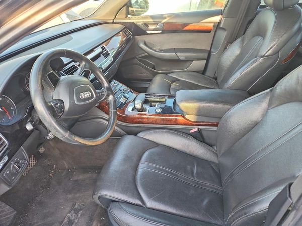 2014 AUDI A8 L — DENT