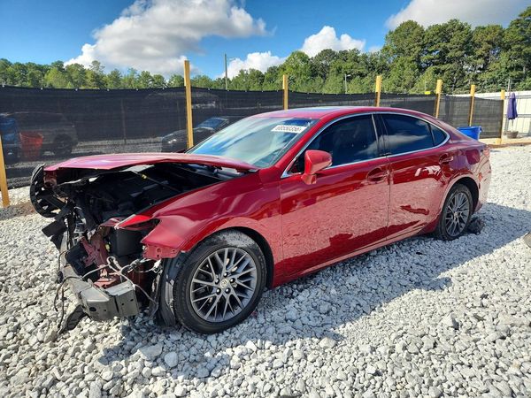 2018 LEXUS ES