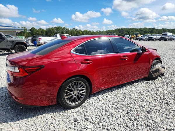 2018 LEXUS ES