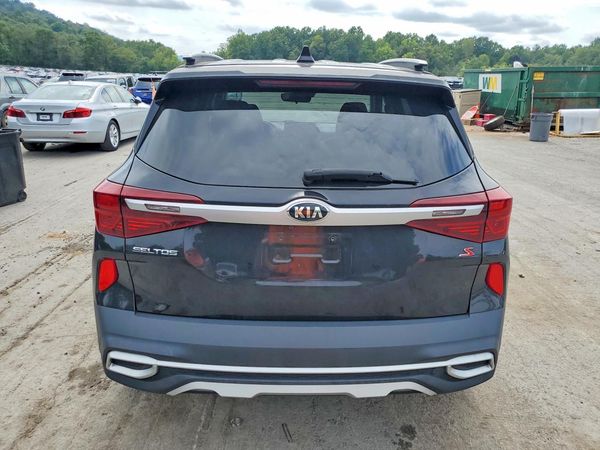 2021 KIA SELTOS S