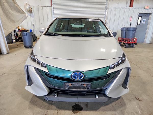 2018 TOYOTA PRIUS Plus/Premium/Advanced — DIRF
