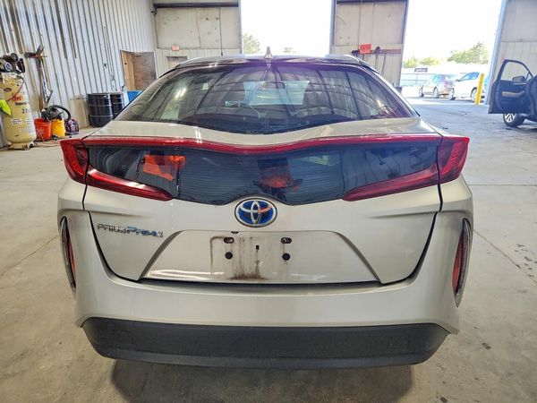 2018 TOYOTA PRIUS Plus/Premium/Advanced — DIRR
