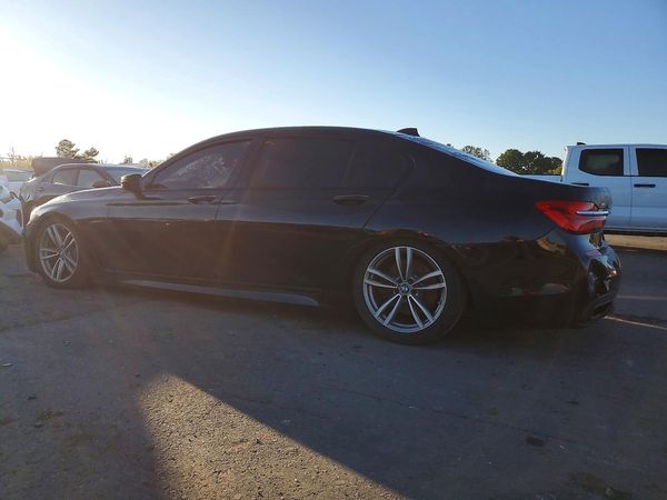 2016 BMW 750 xDrive