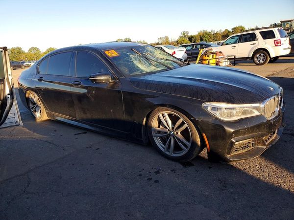 2016 BMW 750 xDrive