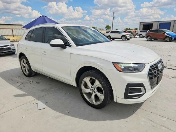 2021 AUDI Q5 quattro Premium Plus