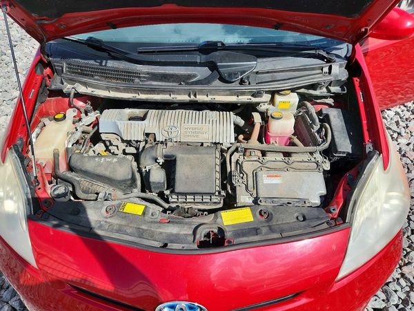 2012 TOYOTA PRIUS