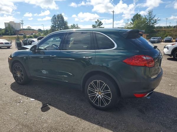2013 PORSCHE CAYENNE