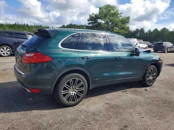 2013 PORSCHE CAYENNE