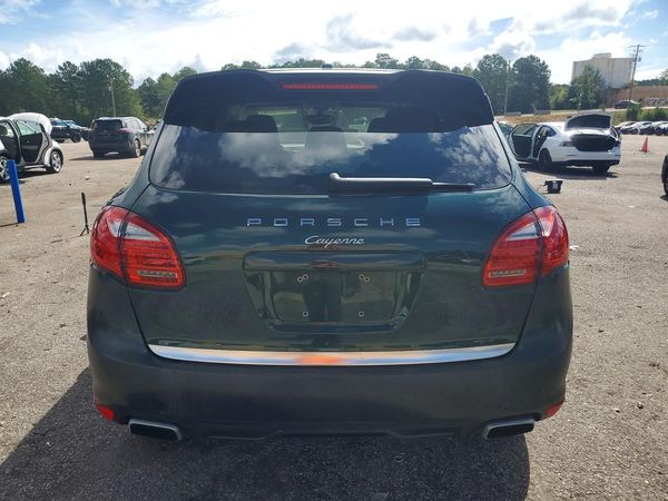 2013 PORSCHE CAYENNE