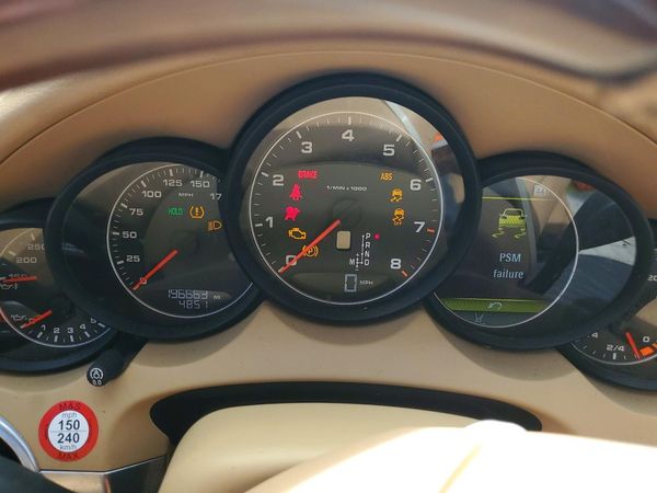 2013 PORSCHE CAYENNE