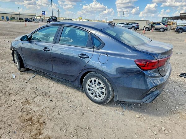 2022 KIA FORTE