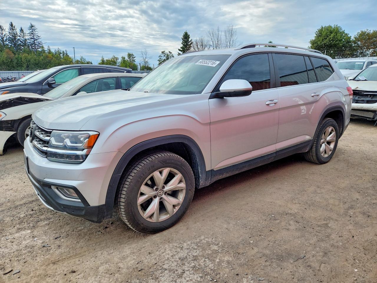 2018 VOLKSWAGEN ATLAS 4Motion SEL — Front 3/4