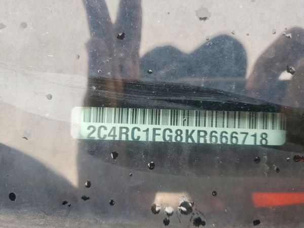 2019 CHRYSLER PACIFICA Touring Plus — VINP