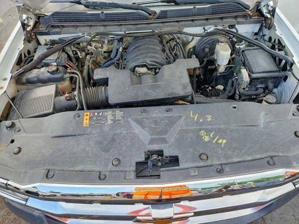2018 CHEVROLET SILVERADO Work Truck/LS/Fleet/Base — Engine bay