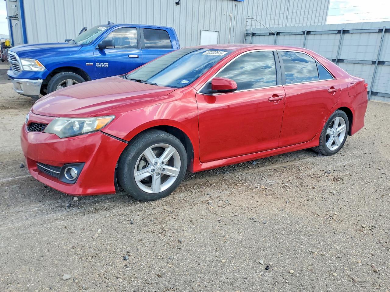 2013 TOYOTA CAMRY