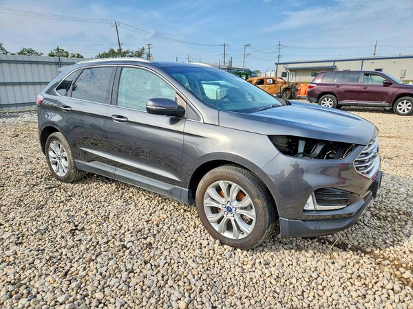 2019 FORD EDGE Titanium — Passenger 3/4