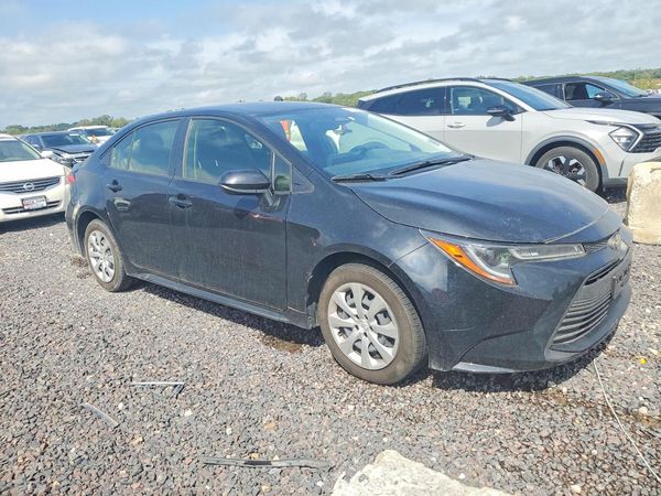 2023 TOYOTA COROLLA — Passenger 3/4