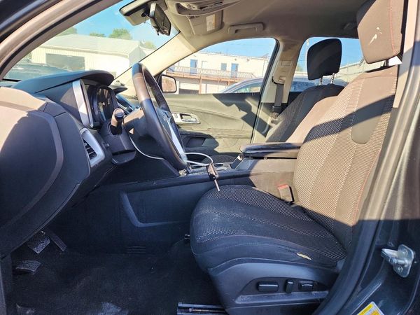2017 CHEVROLET EQUINOX LT / FL — DENT