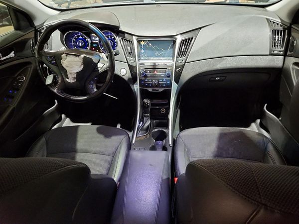 2014 HYUNDAI SONATA