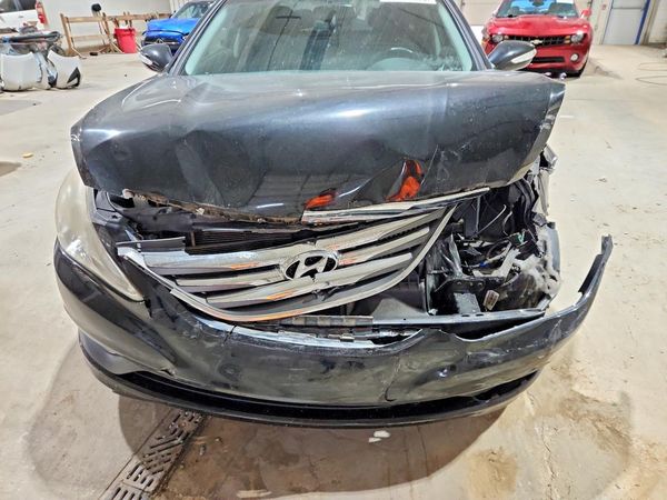 2014 HYUNDAI SONATA