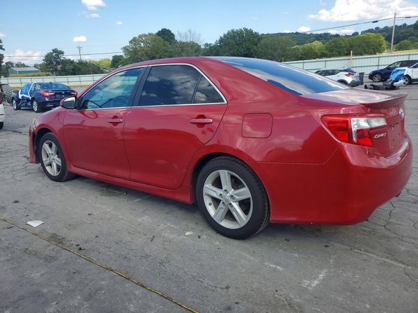 2014 TOYOTA CAMRY