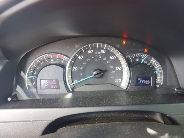 2014 TOYOTA CAMRY