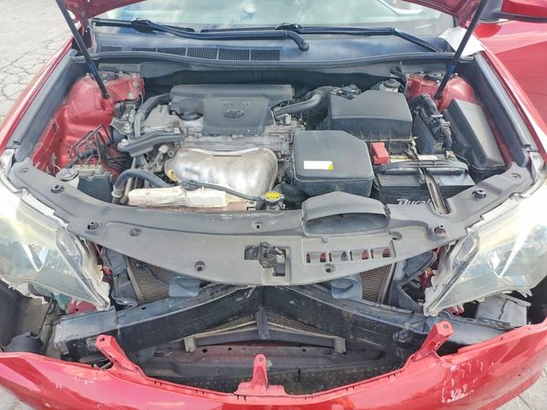 2014 TOYOTA CAMRY
