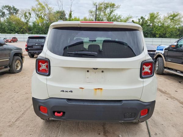 2015 JEEP RENEGADE Trailhawk