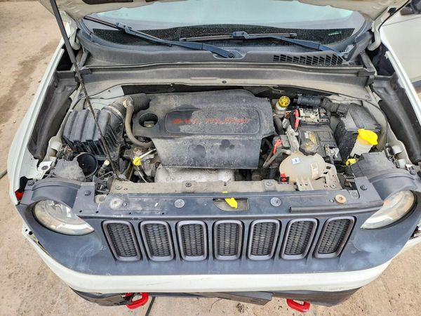 2015 JEEP RENEGADE Trailhawk