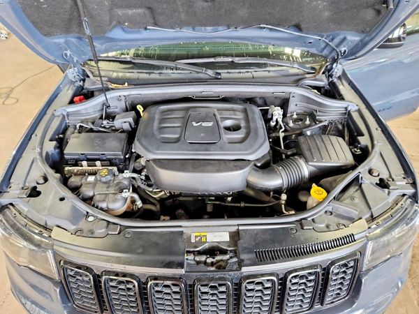 2018 JEEP GRAND CHEROKEE Laredo