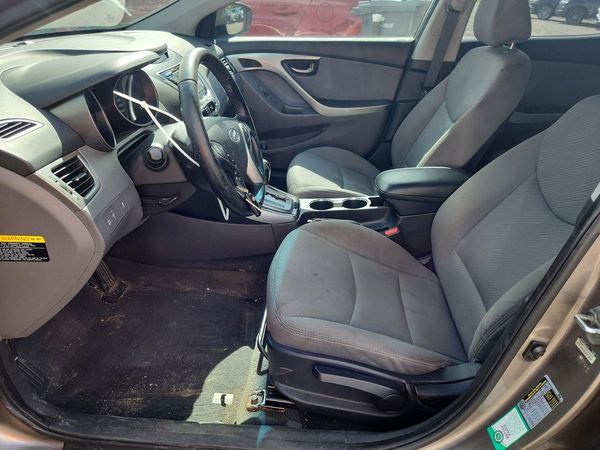 2013 HYUNDAI ELANTRA