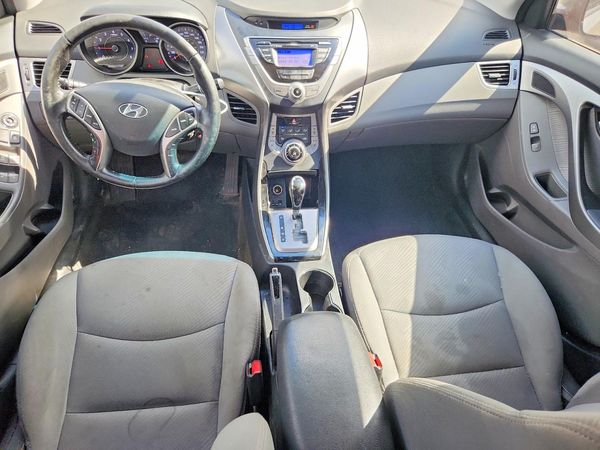 2013 HYUNDAI ELANTRA