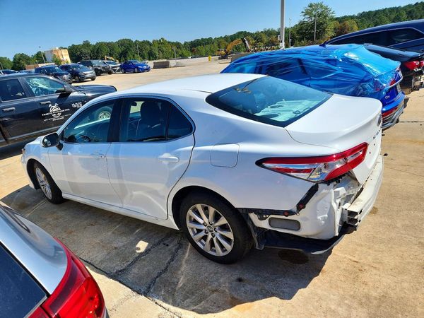 2018 TOYOTA CAMRY L/LE/SE/XLE