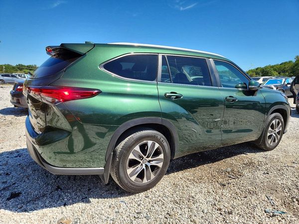 2023 TOYOTA HIGHLANDER