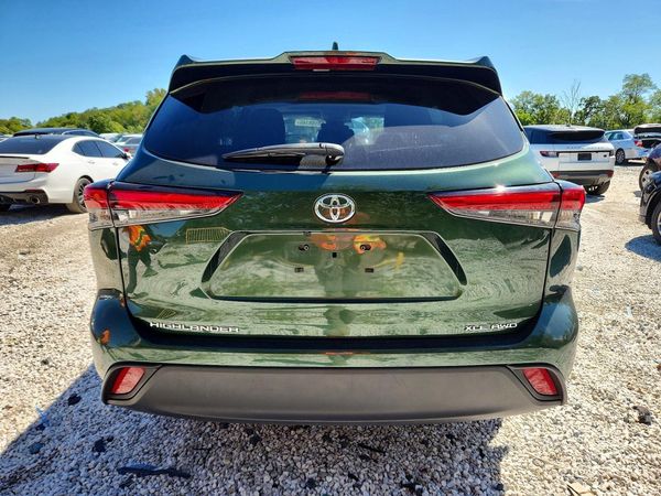 2023 TOYOTA HIGHLANDER